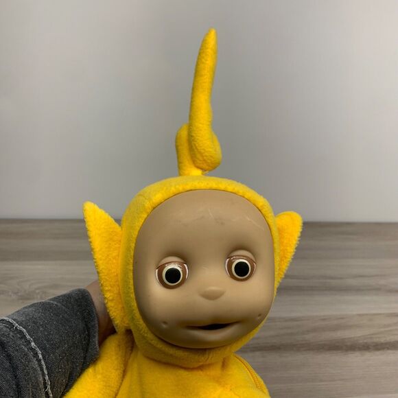 Vintage Teletubbie Laa Laa Yellow Plush Backpack 1990’s 15\